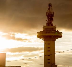 Mirante da serra ao pôr do sol